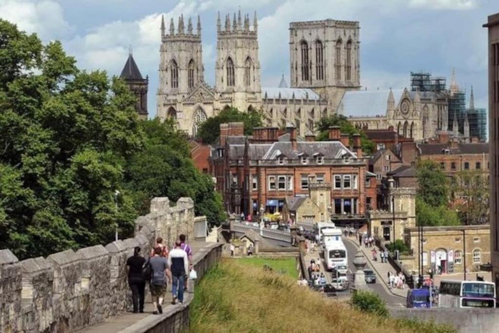 21 The Cocoa Suites York Ngoại thất bức ảnh
