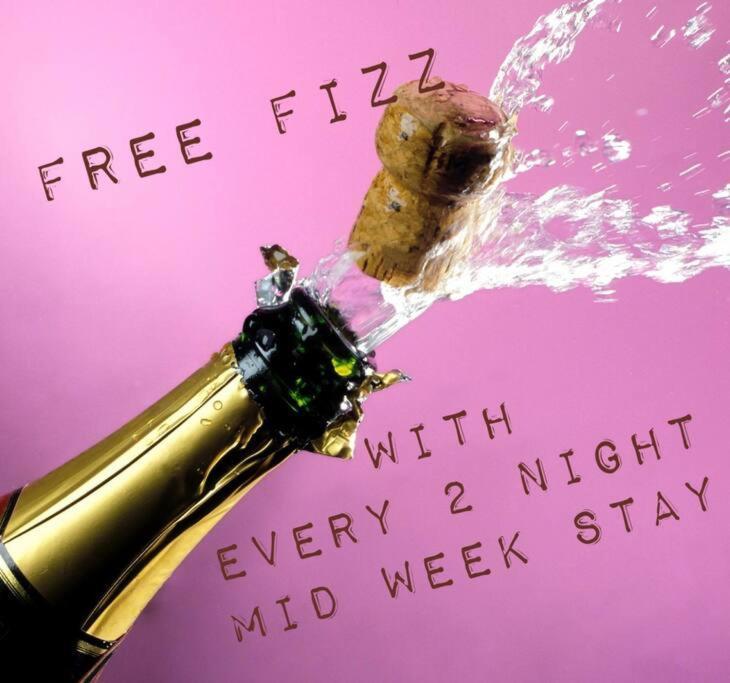 21 The Cocoa Suites York Ngoại thất bức ảnh