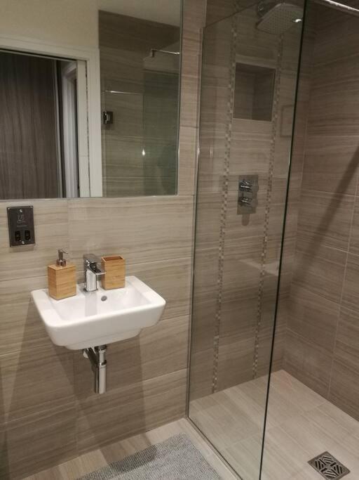 21 The Cocoa Suites York Ngoại thất bức ảnh
